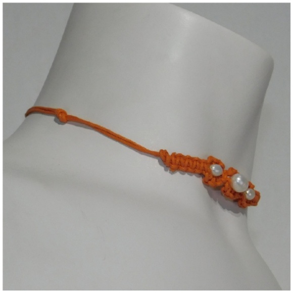 Beaded Choker Necklace. - Picture 5 of 8